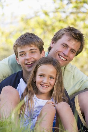 Happy Family - San Diego Chiropractic, Massage specialize in pain relief and treatment of neck, spine and nerves utilizing various techniques to achieve optimal results.